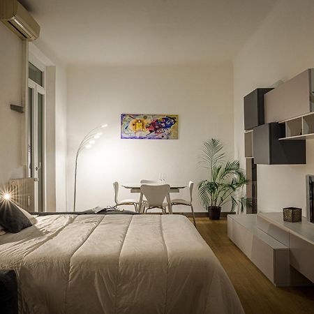 Accomodo Mib20 Bivano City Life Milan Exterior photo